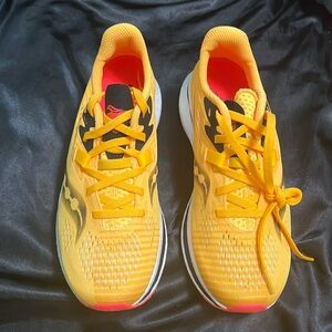 Saucony Endorphin Pro 2